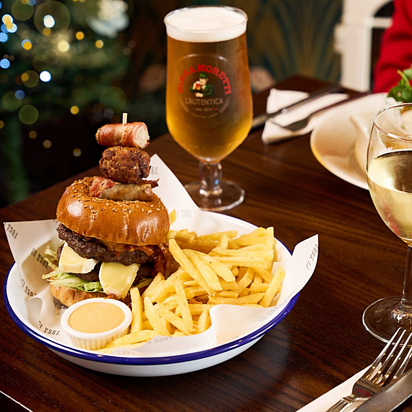 Festive Lunch & Dinner at The Flintlock in Hinckley